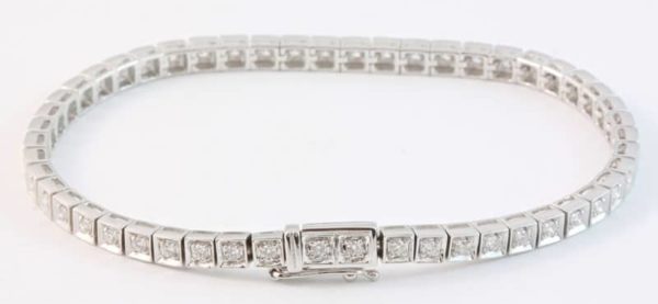 diamond tennis bracelet, Abrecht Bird, Abrecht Bird Jewellers, diamond bracelet, white gold diamond bracelet, white gold bracelet, white gold bangle, diamond bangle