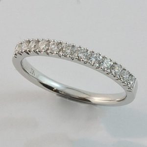 White gold diamond ring, Claw set diamond wedding ring