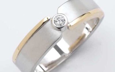 35533 : Men’s Diamond Anniversary Ring