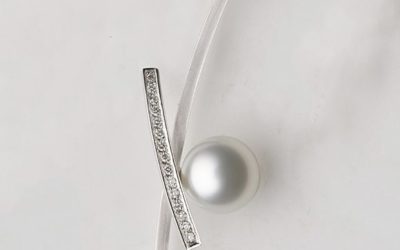 115771 : Pearl & Diamond Bar Brooch / Pendant