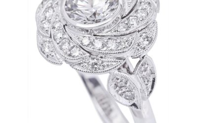 119246 : Spiral-cluster Diamond Engagement Ring