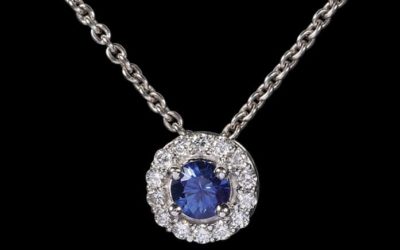 119259 : Sapphire & Diamond Pendant & Chain
