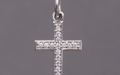 119436 : White Gold Diamond Cross Pendant