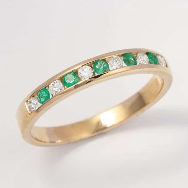 channel set emerald and diamond ring, emerald and diamond ring, emerald and diamond channel set ring, yellow gold emerald ring, Abrecht Bird, Abrecht Bird Jewellers, emerald anniversary ring