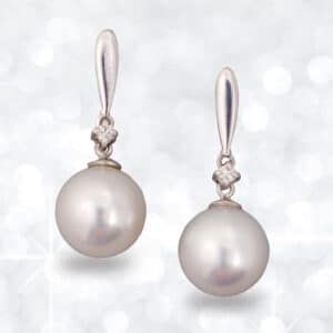 south sea pearl, pearl, pearl earrings, Abrecht Bird Jewellers, pearl drop earrings