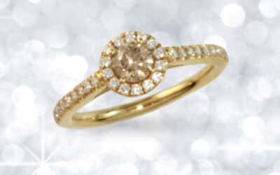 121131 : 18 Carat Yellow Gold Champagne & White Diamond Cluster Ring