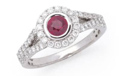 20009472 : 18 Carat White Gold Ruby & Diamond Cluster Ring